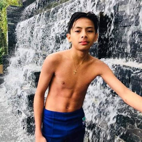 bagetstwitter|BAGETS SARAP @bagetsLovers098 .